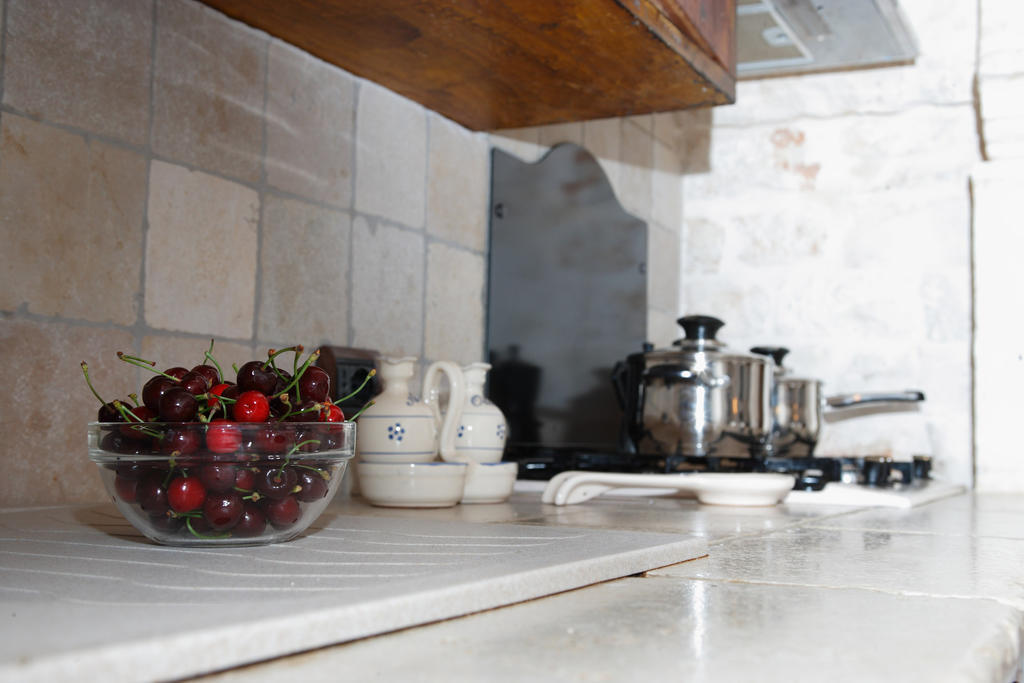 Trulli Boccadoro Hotell Ostuni Rum bild
