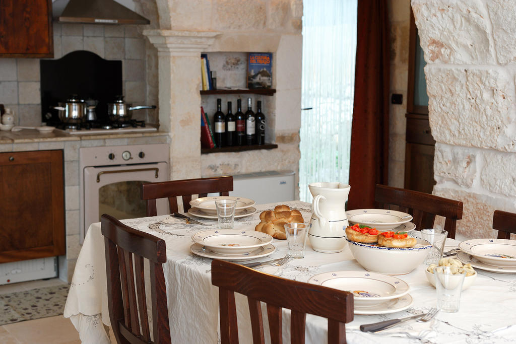 Trulli Boccadoro Hotell Ostuni Rum bild